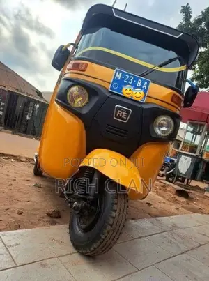 Bajaj RE 2023 Yellow