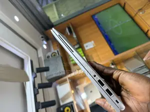 Laptop HP EliteBook 840 G7 8GB Intel Core i5 SSD 256GB