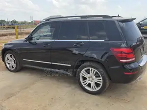 Mercedes-Benz GLK-Class Base GLK 350 4dr 4x2 (3.5L 6cyl 7A) 2015 Black