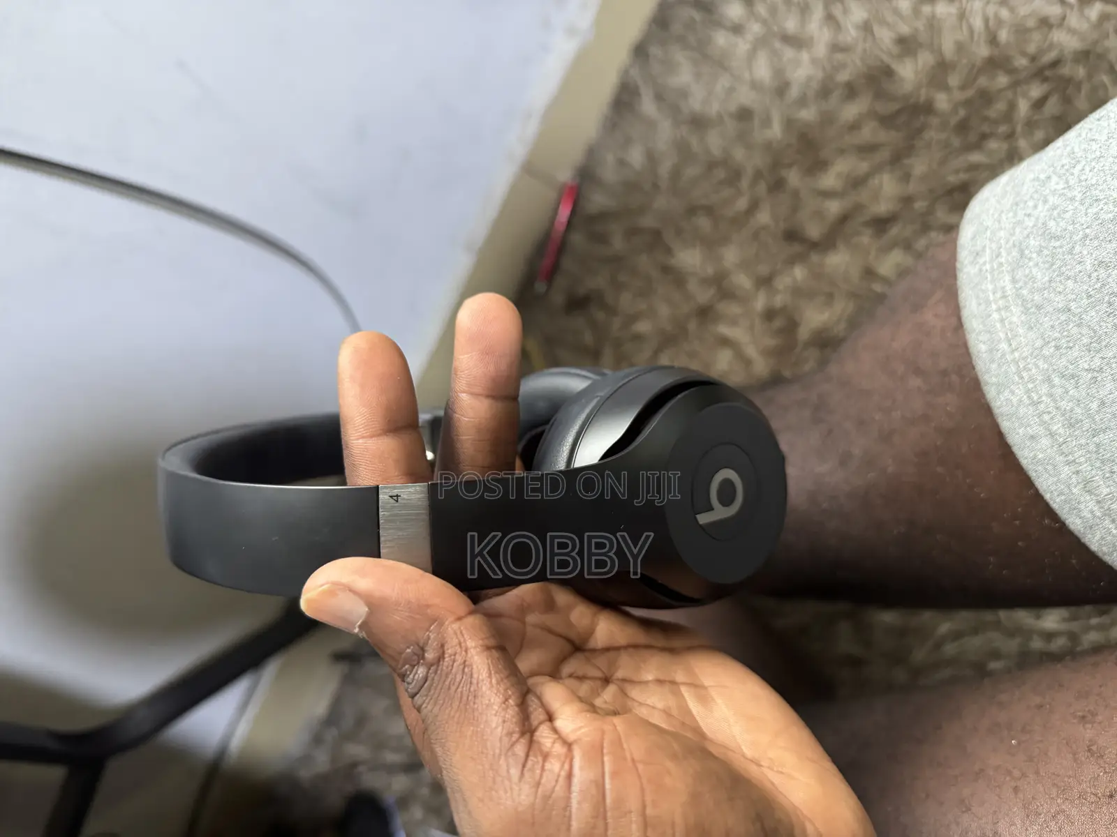 Beats Solo 4 by Beats by Dre
