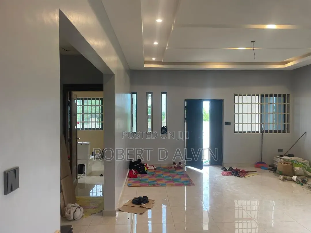 3bdrm House in Papase, Awutu Senya East Municipal for sale