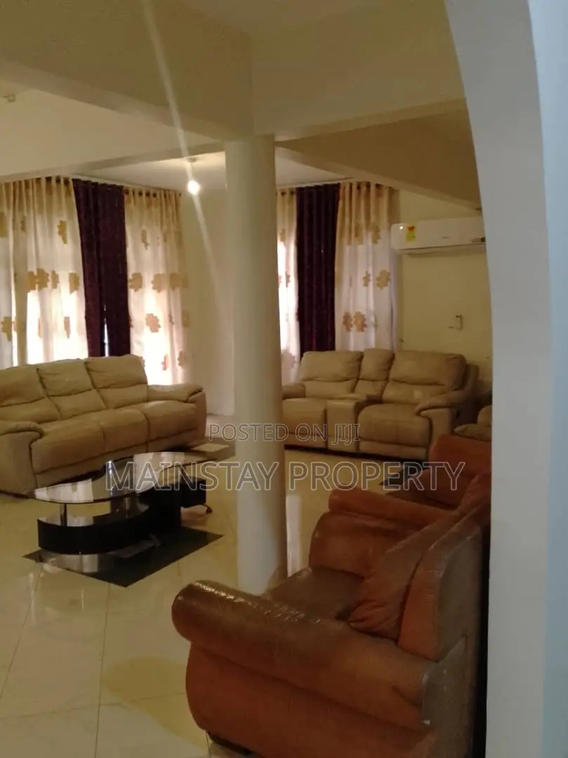 9bdrm House in Mainstay Estates, Nungua for rent