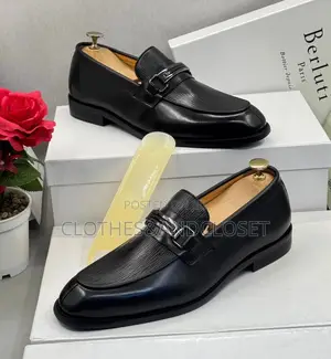 Berluti Black Loafers With a Textured Vamp and Metal Buckle Detai