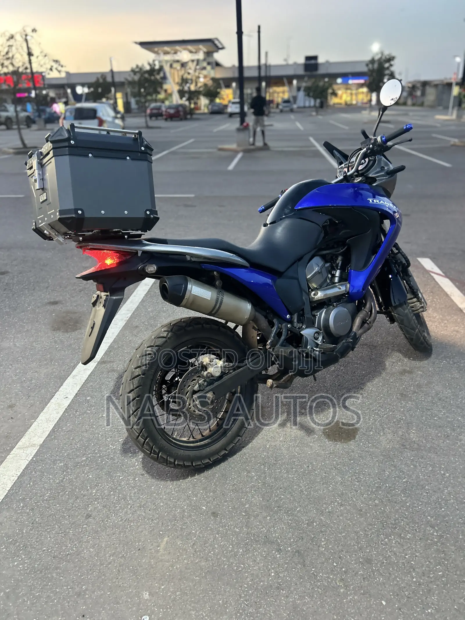 Honda 2017 Blue