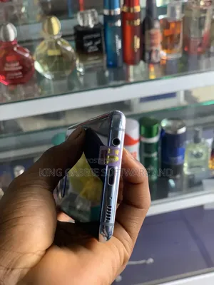 Samsung Galaxy S10 128 GB Blue