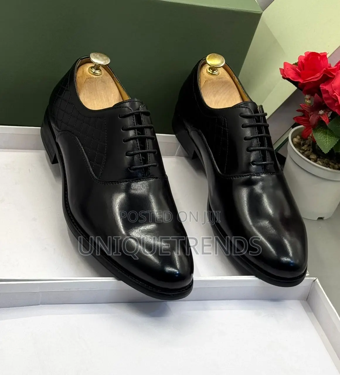 Executive Pierre Cardin Quilted Leather Oxford Shoes