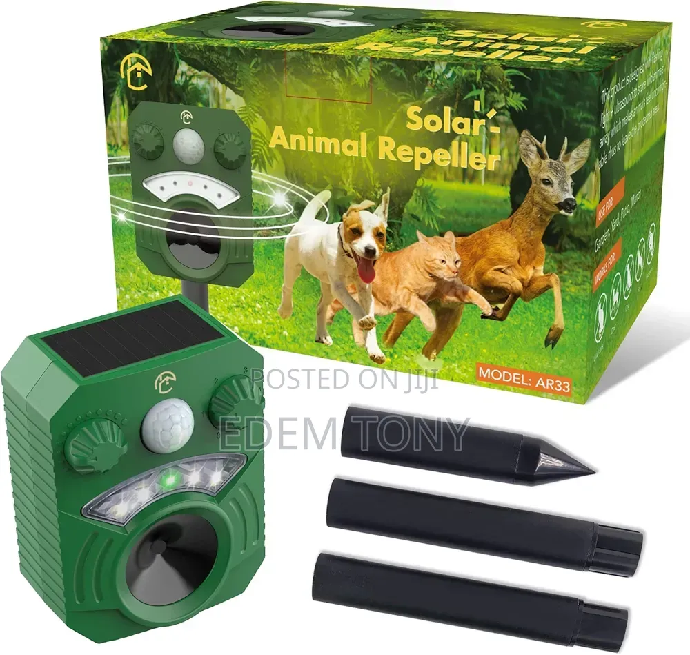 Solar Animal Repeller, Ultrasonic.Waterproof Flashing Lights