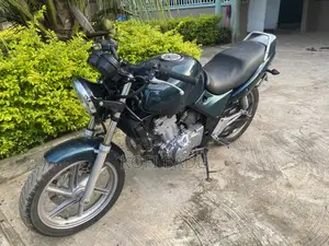 Honda CB 2002 Green