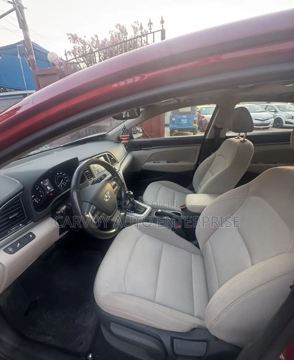 Hyundai Elantra Value Edition 2018 Red