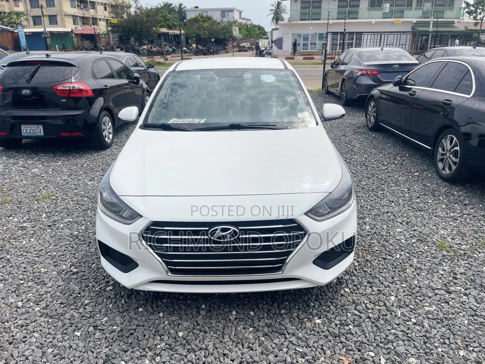 Hyundai Accent SE 2019 White