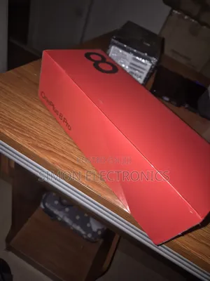 New OnePlus 8 Pro 128 GB Black