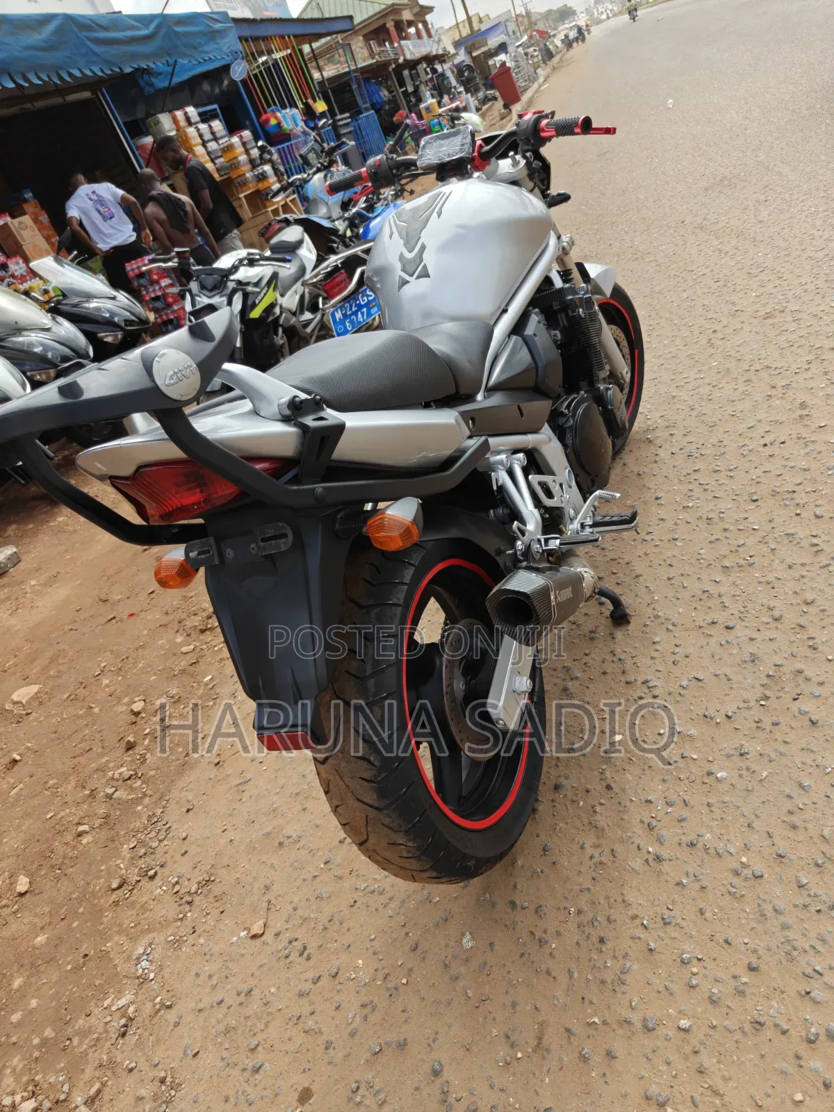 Suzuki 750 2009 Silver