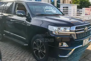 Toyota Land Cruiser 2012 Black