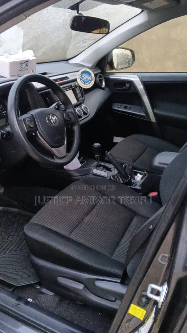 Toyota RAV4 2016 Gray