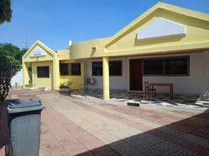 5bdrm House in North Kaneshie for sale