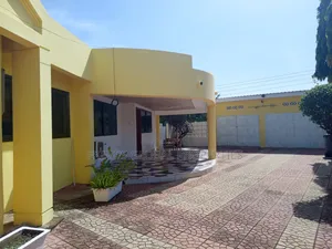 5bdrm House in North Kaneshie for sale