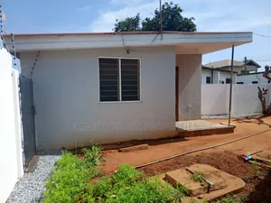 5bdrm House in North Kaneshie for sale