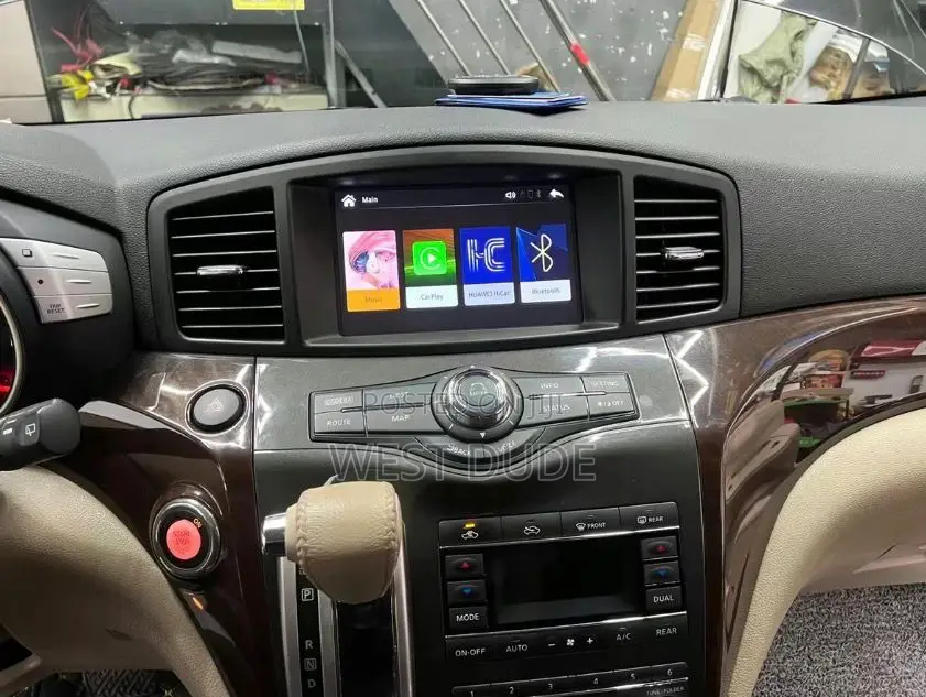 Nissan Elgrand Dashboard