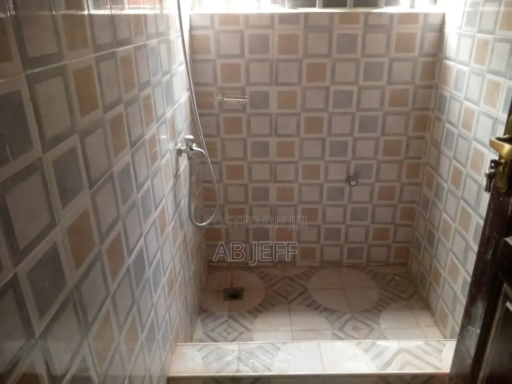 3bdrm Apartment in Ipt, Kumasi Metropolitan for rent