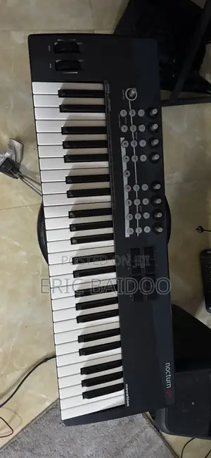 Novation Nocturn 49