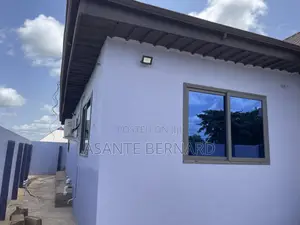 4bdrm Apartment in Nkrankrom, Sunyani West for rent