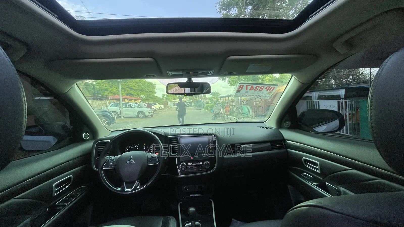 Mitsubishi Outlander 2019 White