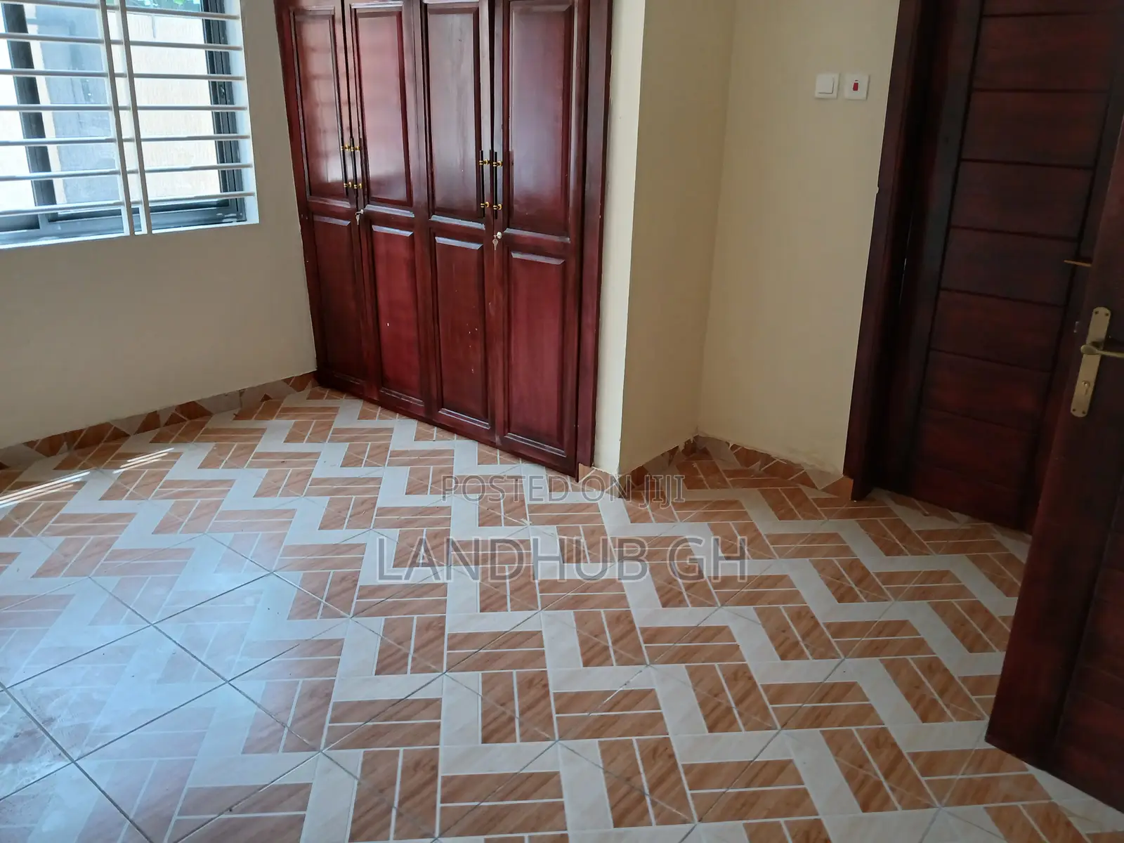 2bdrm Apartment in Oyarifa Mall Area for rent