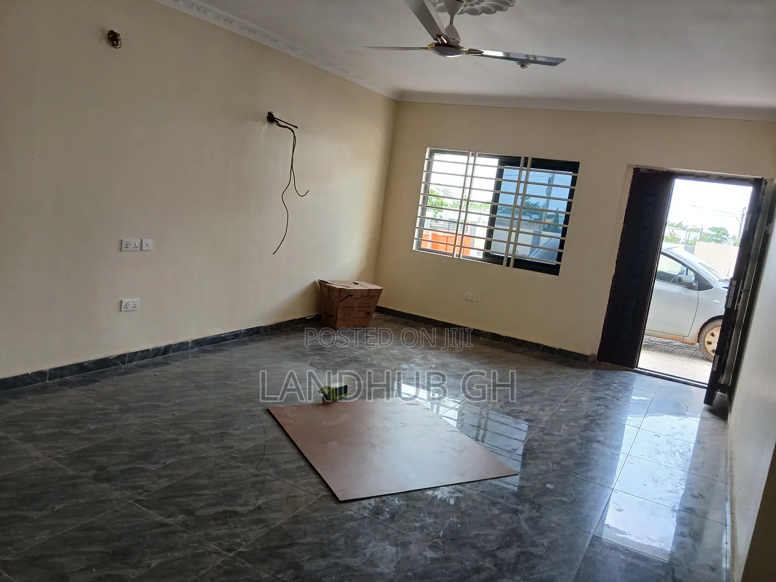 2bdrm Apartment in Oyarifa Mall Area for rent