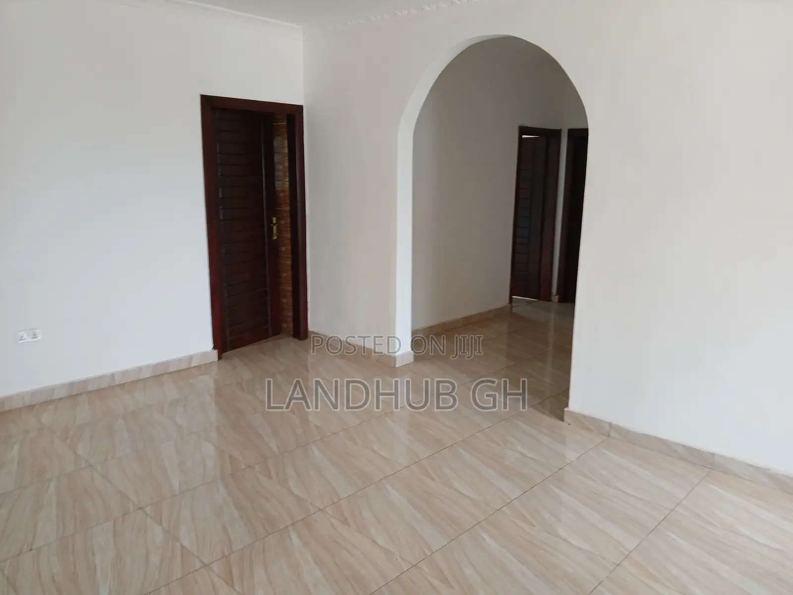 2bdrm Apartment in Oyarifa Mall Area for rent
