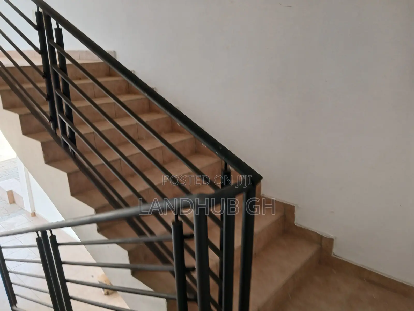 2bdrm Apartment in Oyarifa Mall Area for rent