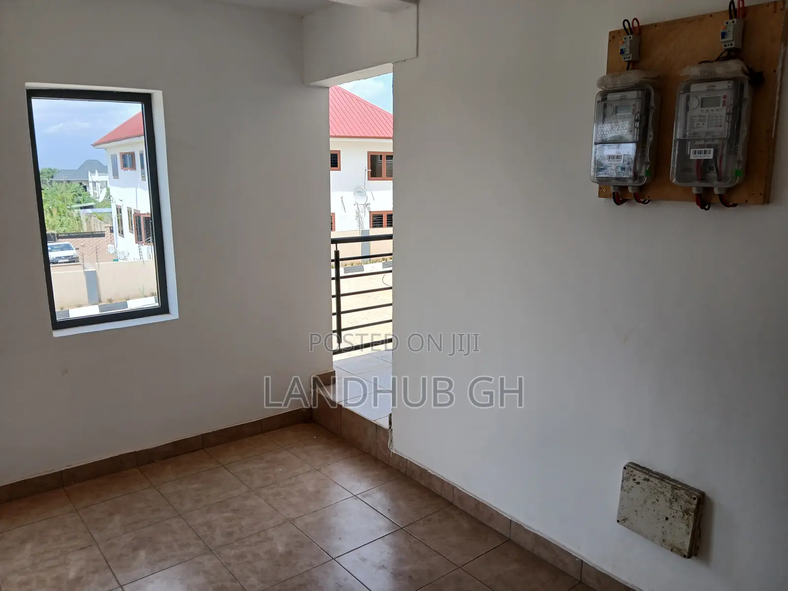 2bdrm Apartment in Oyarifa Mall Area for rent