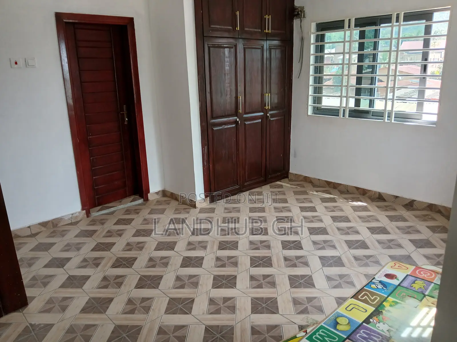 2bdrm Apartment in Oyarifa Mall Area for rent