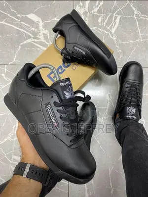 Original Reebok Princess All Black