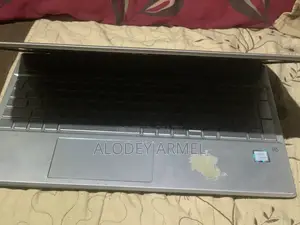 Laptop HP Pavilion 15 8GB Intel Core i5 HDD 320GB