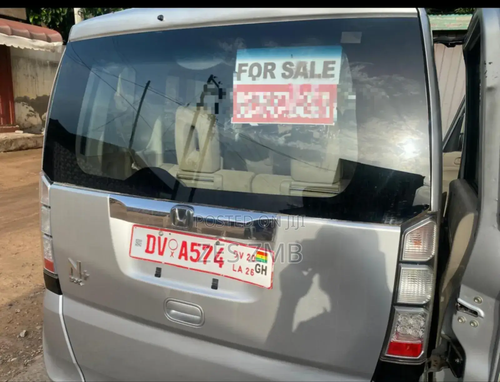 Honda N-Box 2018 Silver