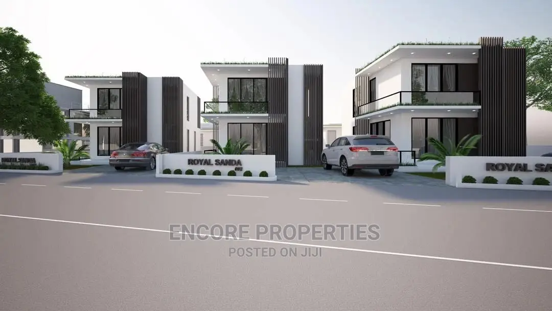 3 Bedroom Store House With Swimming Pool At Lakeside Estate