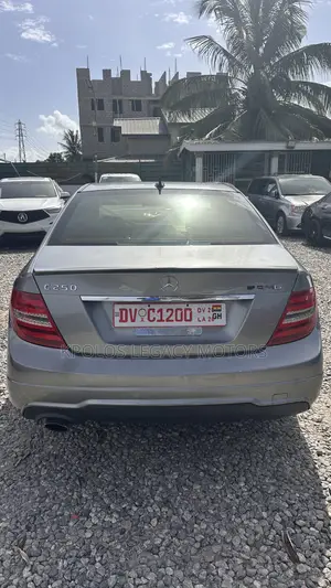 Mercedes-Benz C250 2014 Gray