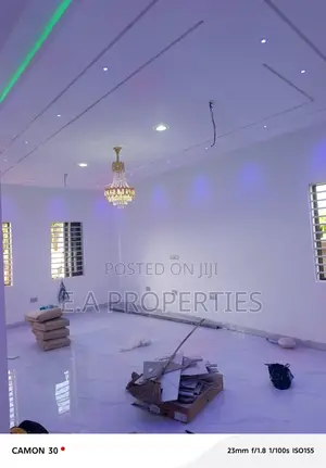 4bdrm House in Ea Properties, Frafraha for sale
