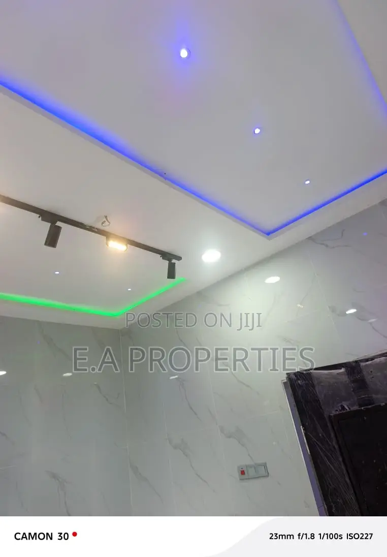 4bdrm House in Ea Properties, Frafraha for sale