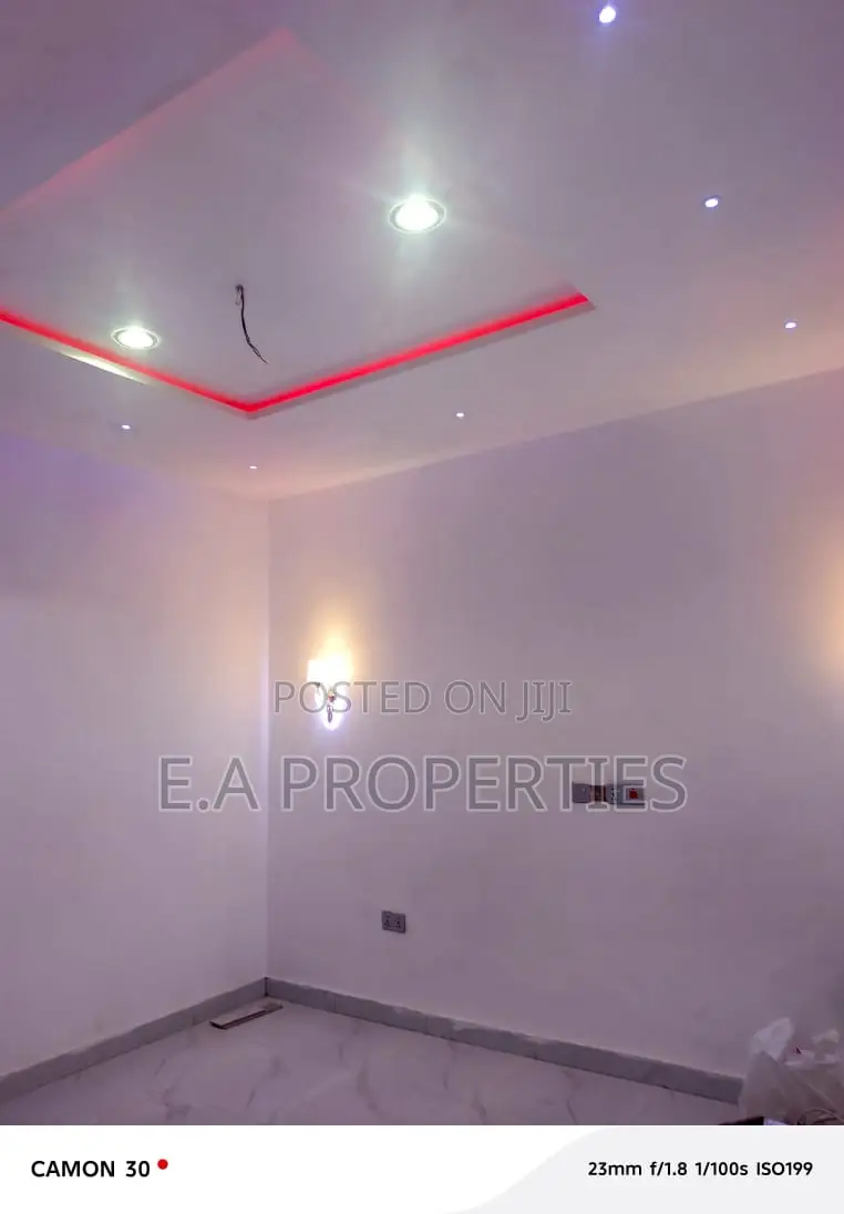 4bdrm House in Ea Properties, Frafraha for sale
