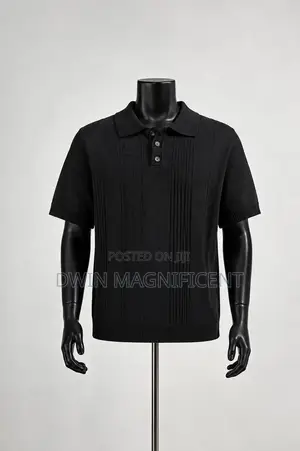 Knit Polo Shirt With a Zip Collar