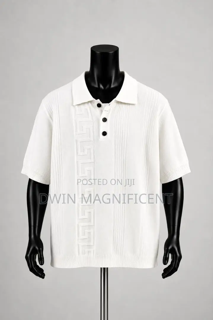 Knit Polo Shirt With a Zip Collar