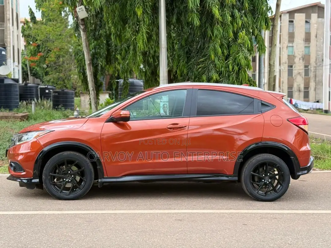 Honda HR-V Sport 2022 Maroon
