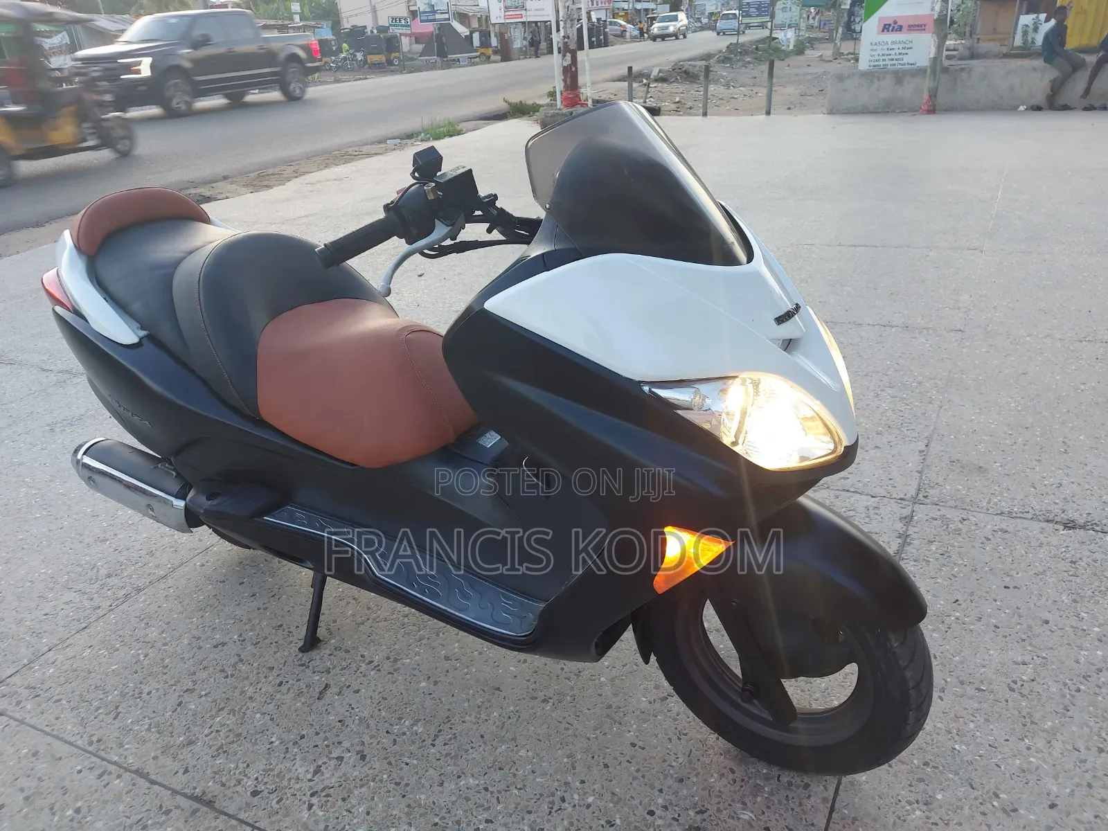 Honda Forza 2015