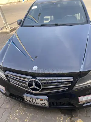 Mercedes-Benz C250 2014 Black