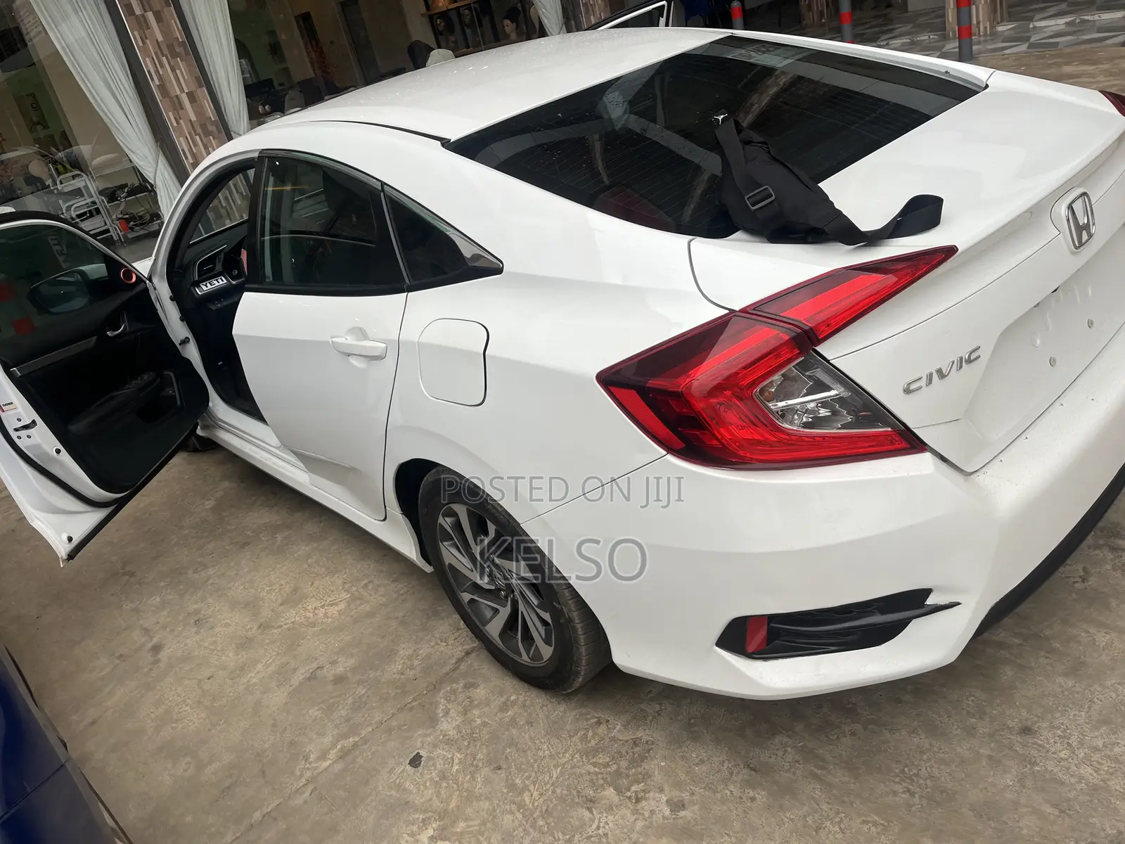 Honda Civic EX 4dr Sedan (1.5L 4cyl) 2016 White