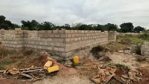 Uncompleted 15 Bedroom Apartments for Hotel