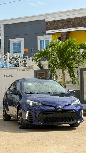 Toyota Corolla XSE (1.8L 4cyl 2A) 2019 Blue