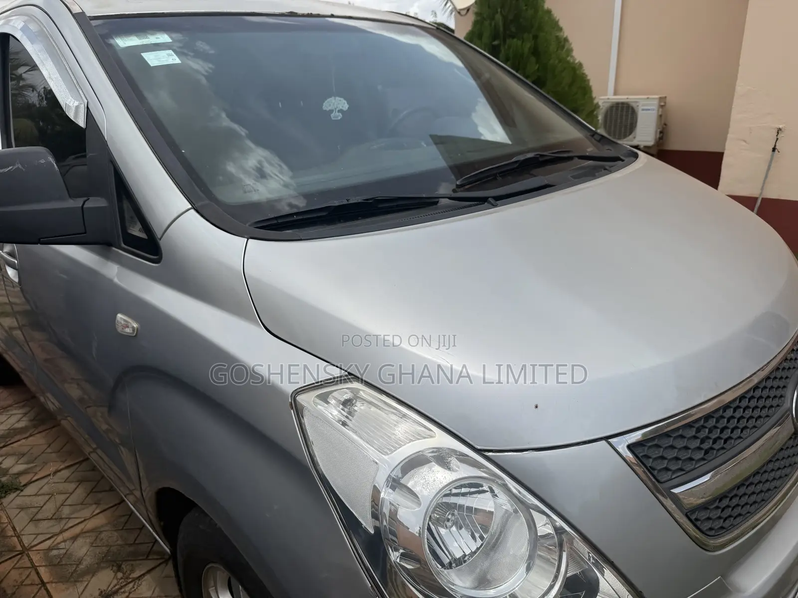 Hyundai Starex 2010 Grey
