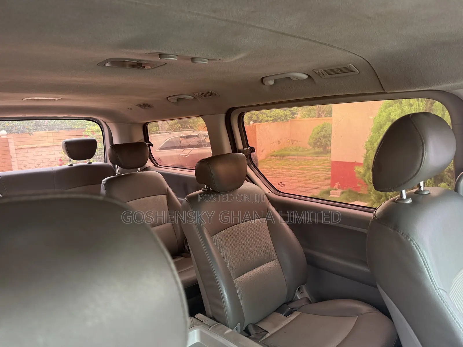 Hyundai Starex 2010 Grey